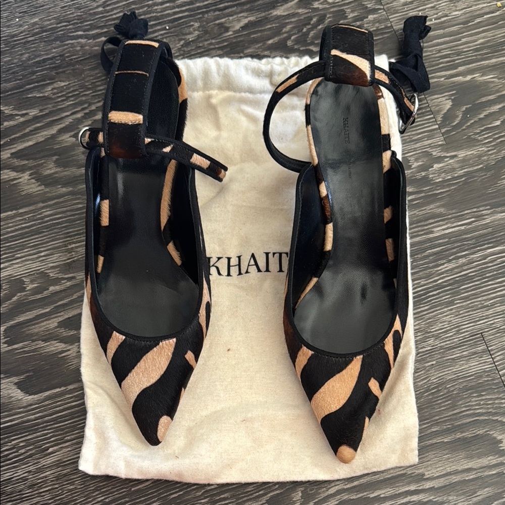 KHAITE Women’s Black and Tan Heels